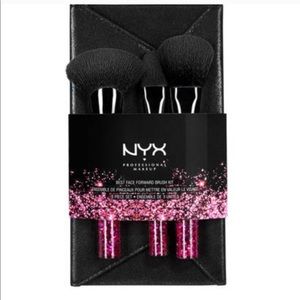 ❤️NEW!❤️NYX Best face forward brush kit. 3 pcs set